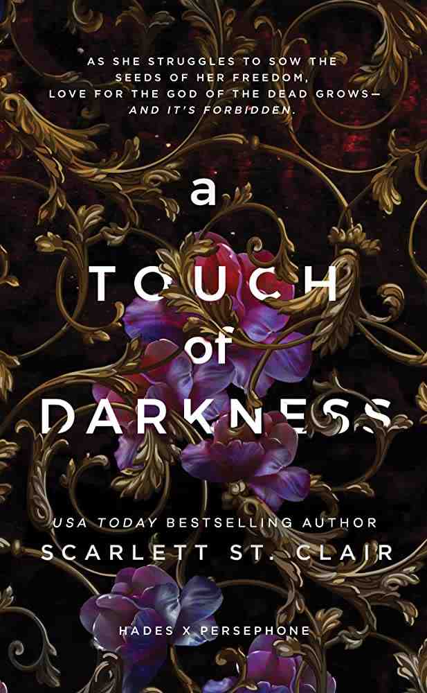 Scarlett St. Clair: A Touch of Darkness (2019, Independently Published, Independently published)