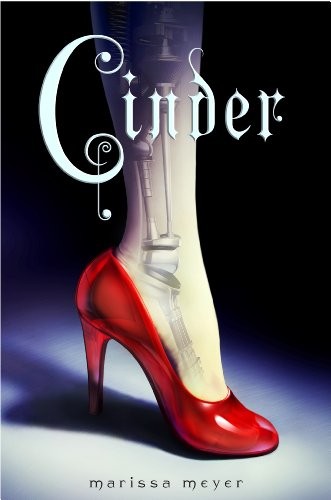 Marissa Meyer: Cinder (2012, Thorndike Press)