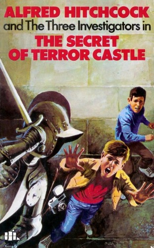 Robert Arthur: Alfred Hitchcock and the Three Investigators in The Secret of Terror Castle (Paperback, 1970, Armada)